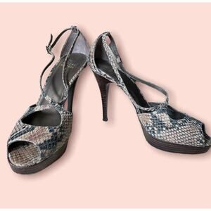 Stuart Weitzman Women Stewpot Platform Heels Tan Black Snakeskin Peeptoes 8.5h